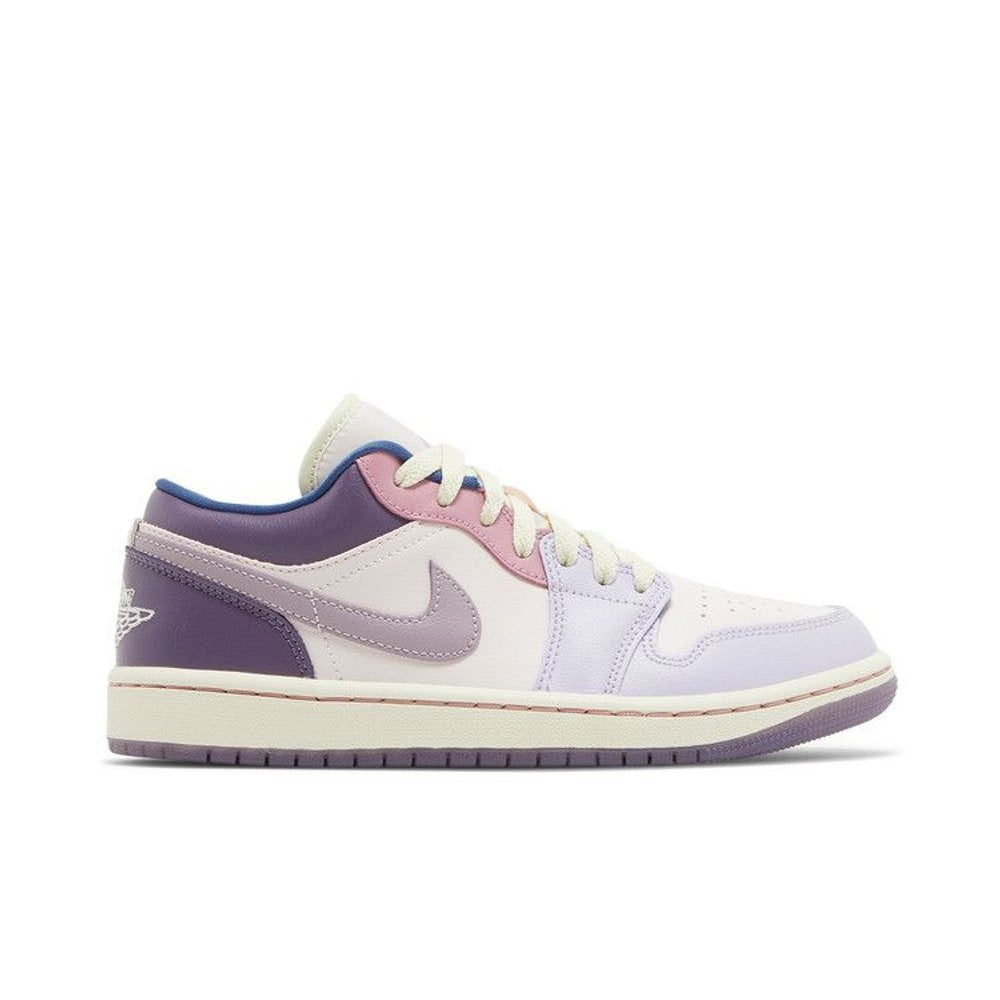 Jordan 1 Low Pastel Purple (W) – boční pohled | Purekickz
