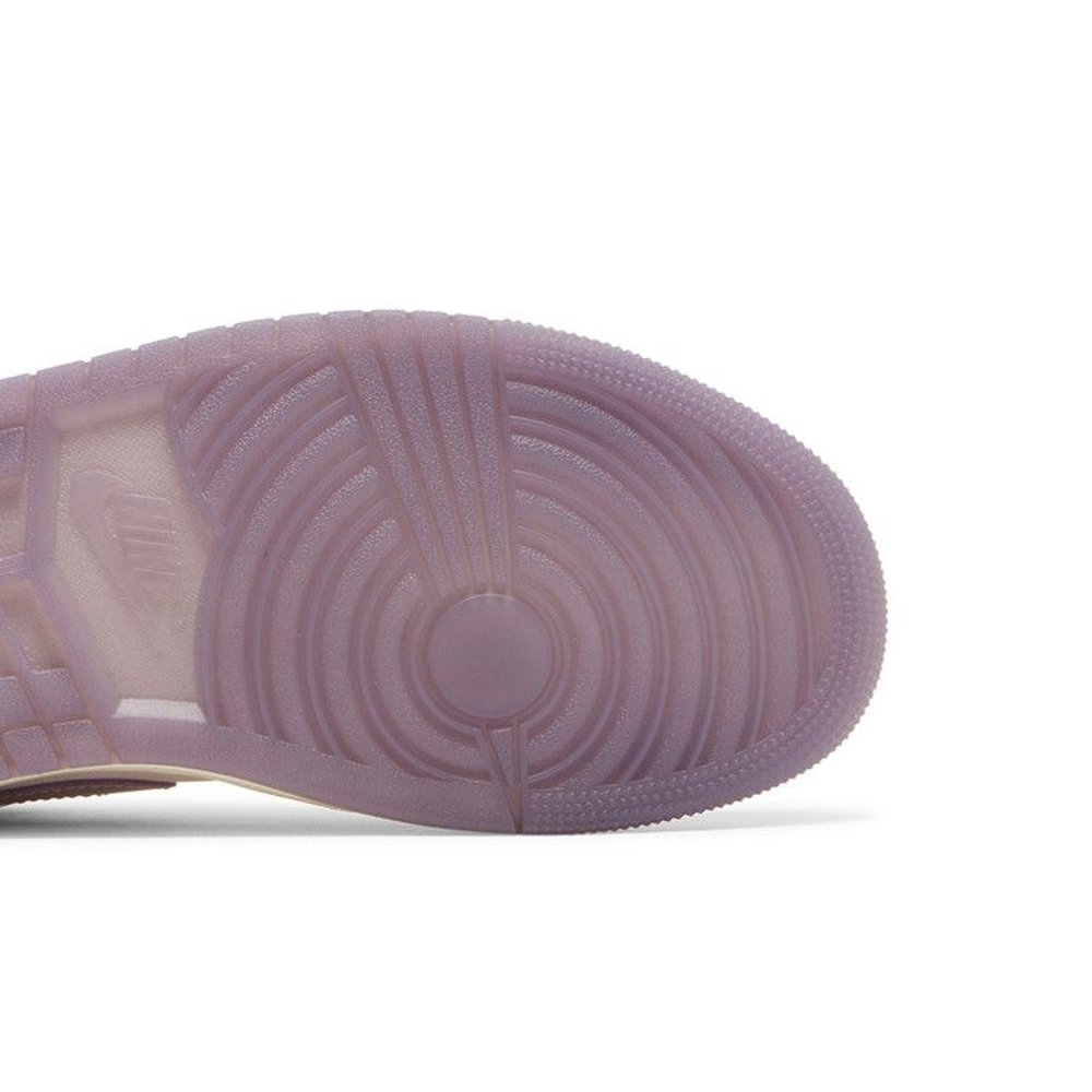 Jordan 1 Low Pastel Purple (W) – pohled shora | Purekickz