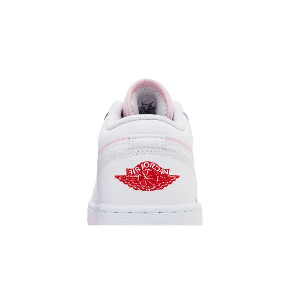 Jordan 1 Low Pink Foam Fire Red White (GS) – detail materiálu | Purekickz