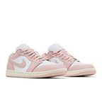 Jordan 1 Low Pink Oxford – lifestyle foto | Purekickz