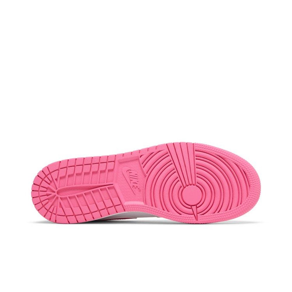 Jordan 1 Low Pinksicle Orange (GS) – zadní pohled | Purekickz