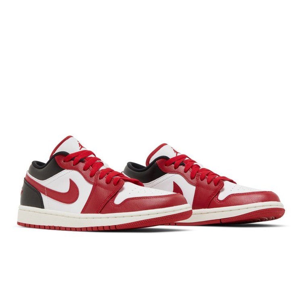 Jordan 1 Low Reverse Black Toe (W)