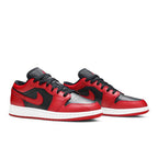 Jordan 1 Low Reverse Bred (GS) – lifestyle foto | Purekickz