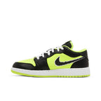 Jordan 1 Low SE Black Cat Volt (GS) – hlavní pohled | Purekickz