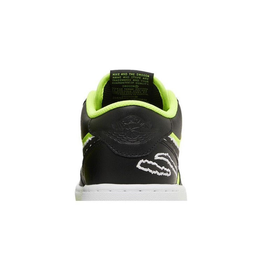 Jordan 1 Low SE Black Cat Volt (GS) – detail materiálu | Purekickz