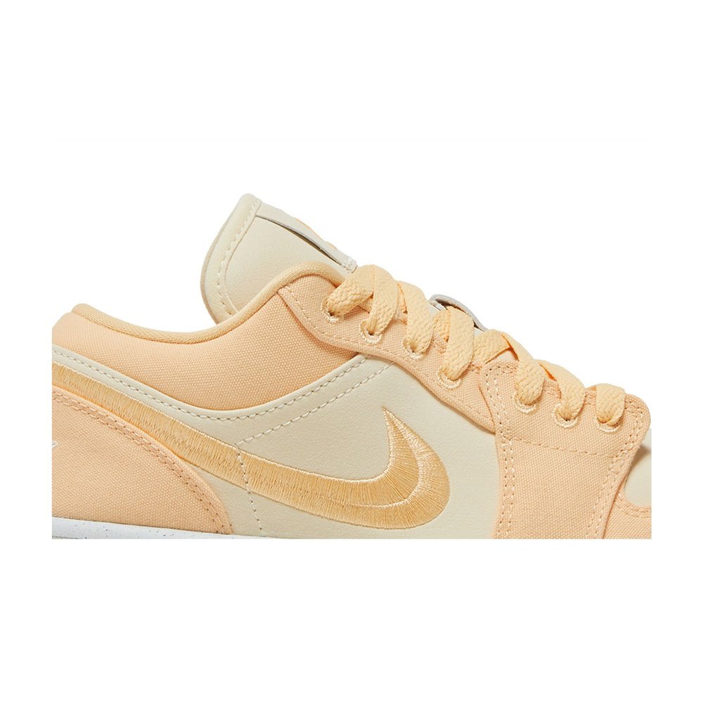 Jordan 1 Low SE Celestial Gold (W) – detail | Purekickz