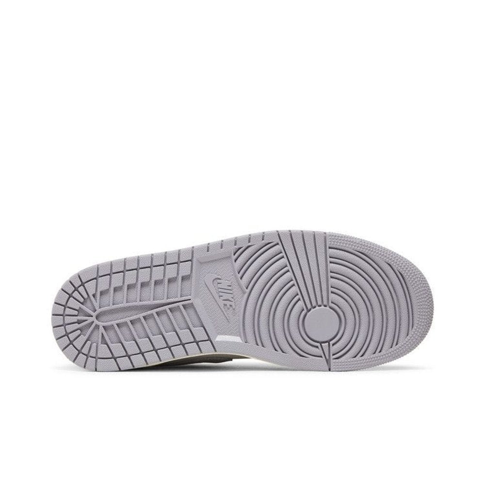 Jordan 1 Low SE Craft Inside Out Cement Grey – zadní pohled | Purekickz