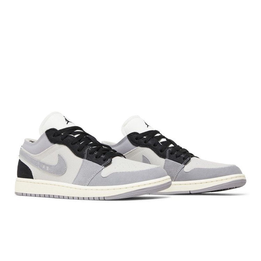 Jordan 1 Low SE Craft Inside Out Cement Grey – lifestyle foto | Purekickz