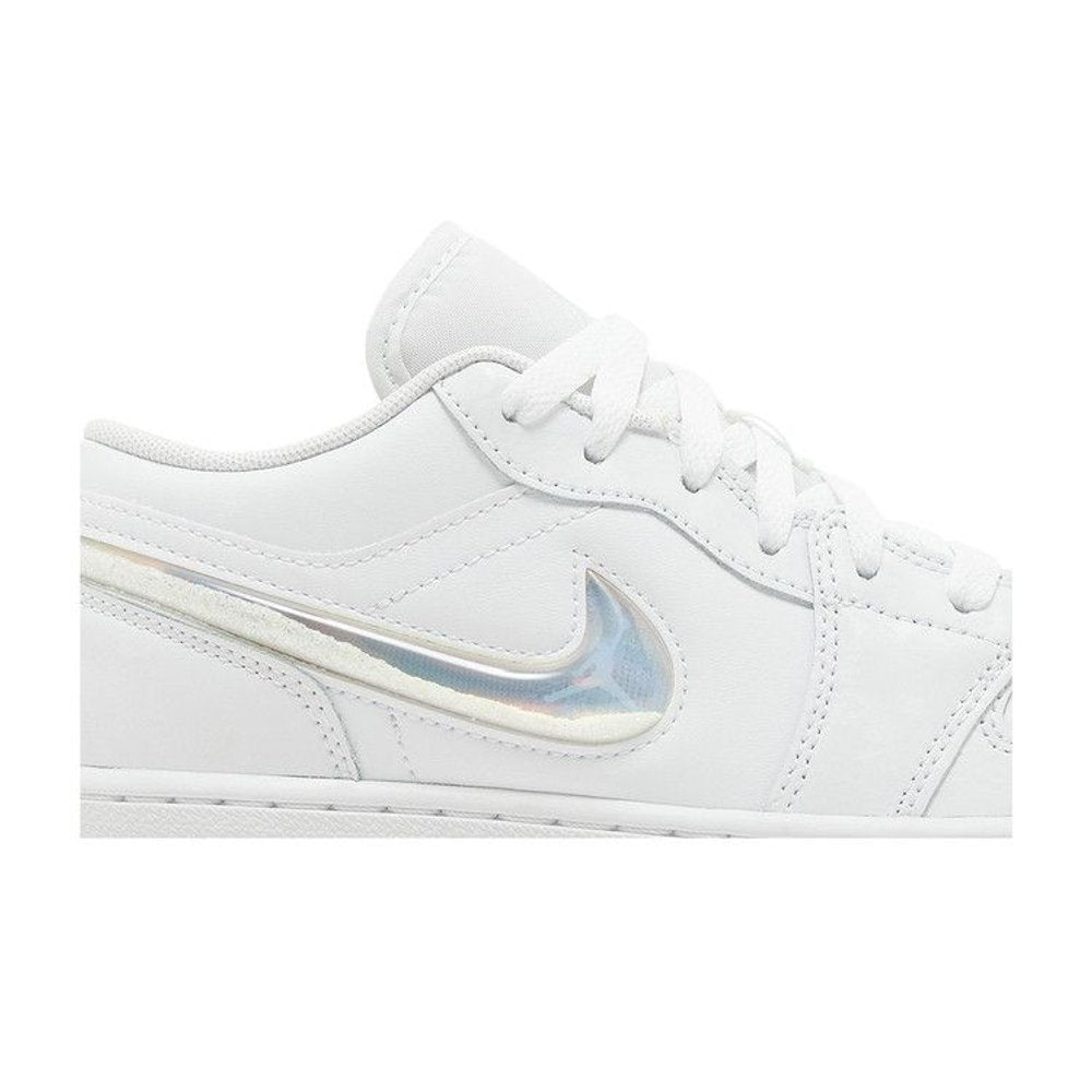 Jordan 1 Low SE Glitter Swoosh (GS) – detail | Purekickz
