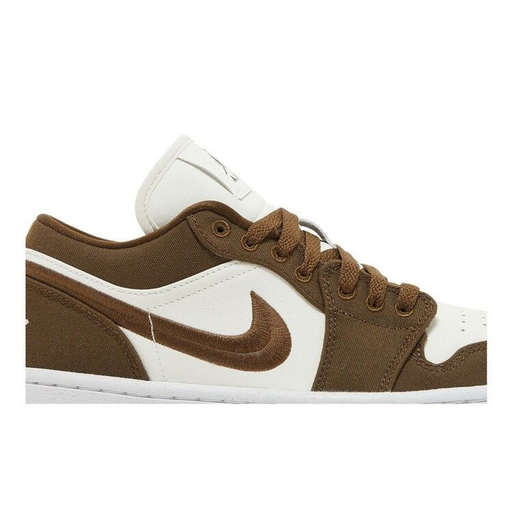 Jordan 1 Low SE Light Olive (Women's) – detail | Purekickz