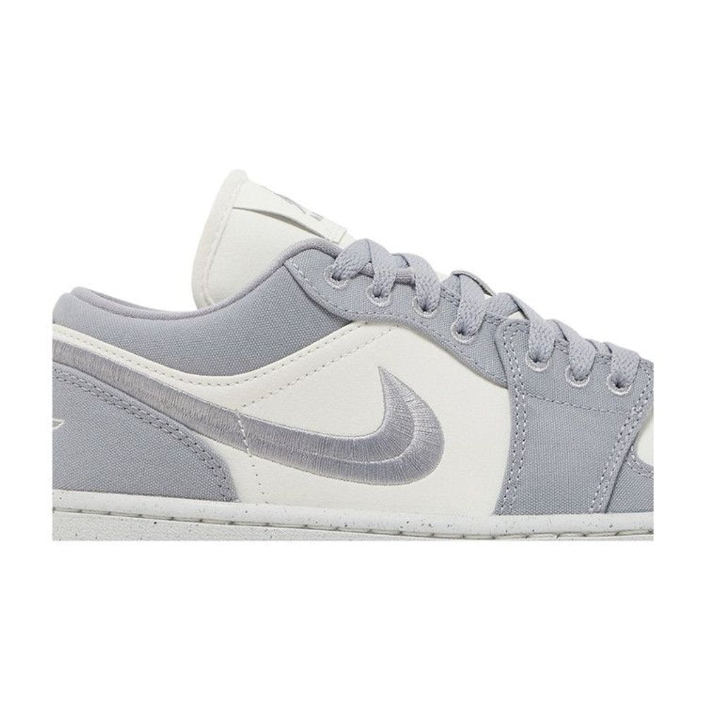 Jordan 1 Low SE Light Steel Grey (W) – detail | Purekickz