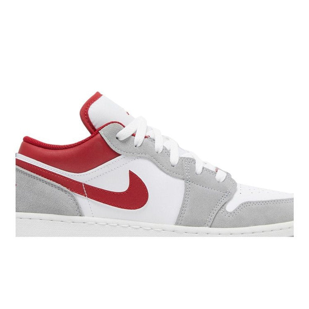 Jordan 1 Low SE Smoke Grey Gym Red (GS) – detail | Purekickz