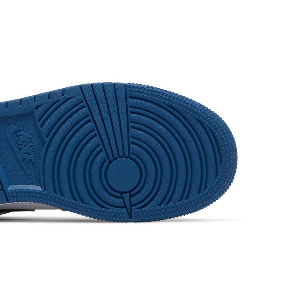 Jordan 1 Low SE True Blue (GS) – pohled shora | Purekickz