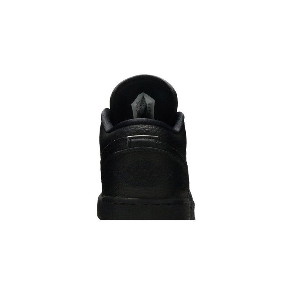 Jordan 1 Low Tumbled Leather Black (GS) – detail materiálu | Purekickz