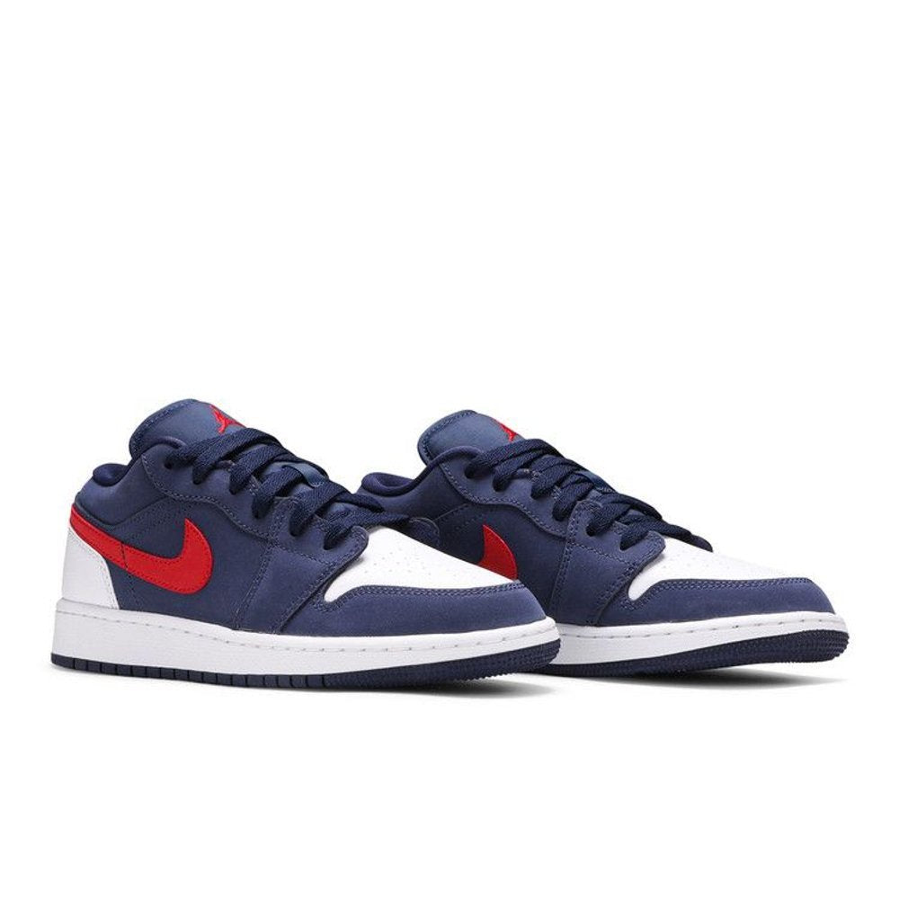 Jordan 1 Low USA (GS) – lifestyle foto | Purekickz