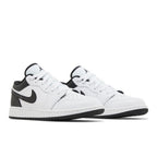 Jordan 1 Low White Black (GS) – podrážka | Purekickz