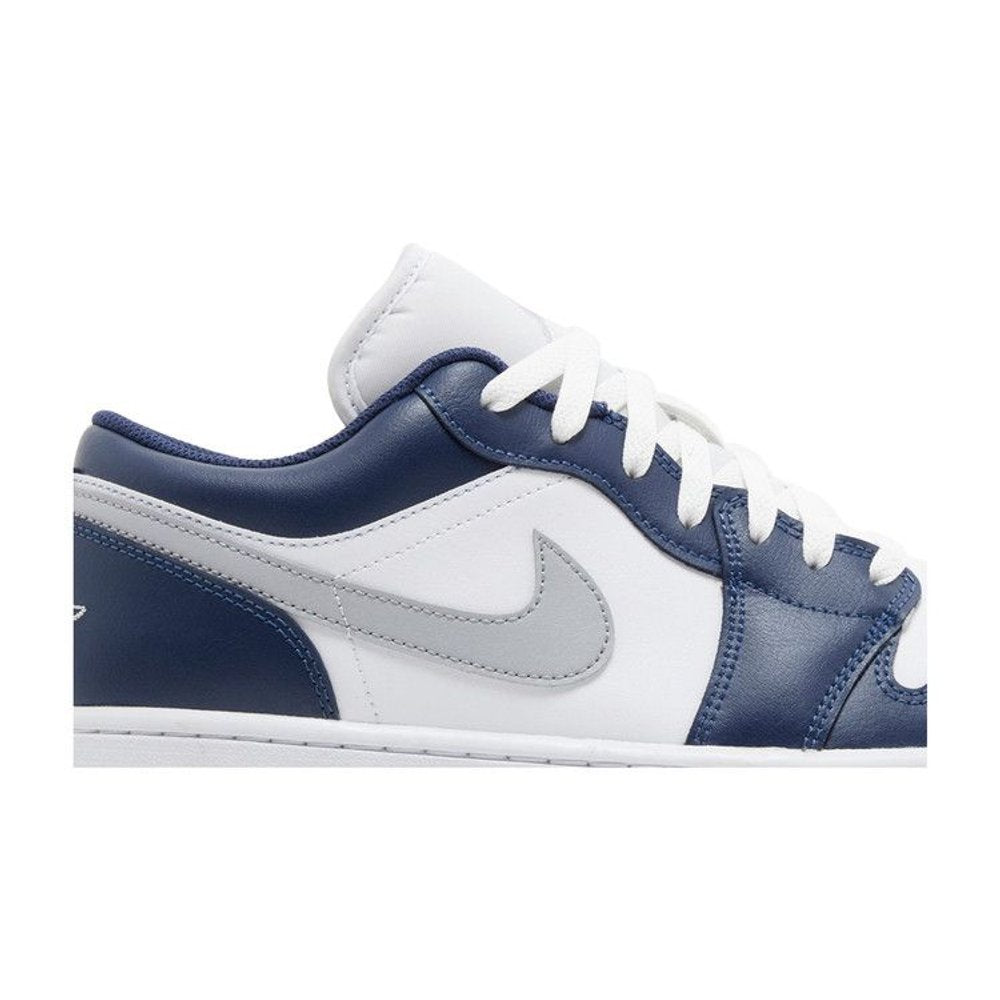 Jordan 1 Low Wolf Grey Midnight Navy – detail | Purekickz