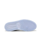 Jordan 1 Low Wolf Grey (W) – zadní pohled | Purekickz