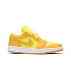 Jordan 1 Low Yellow Strike – boční pohled | Purekickz