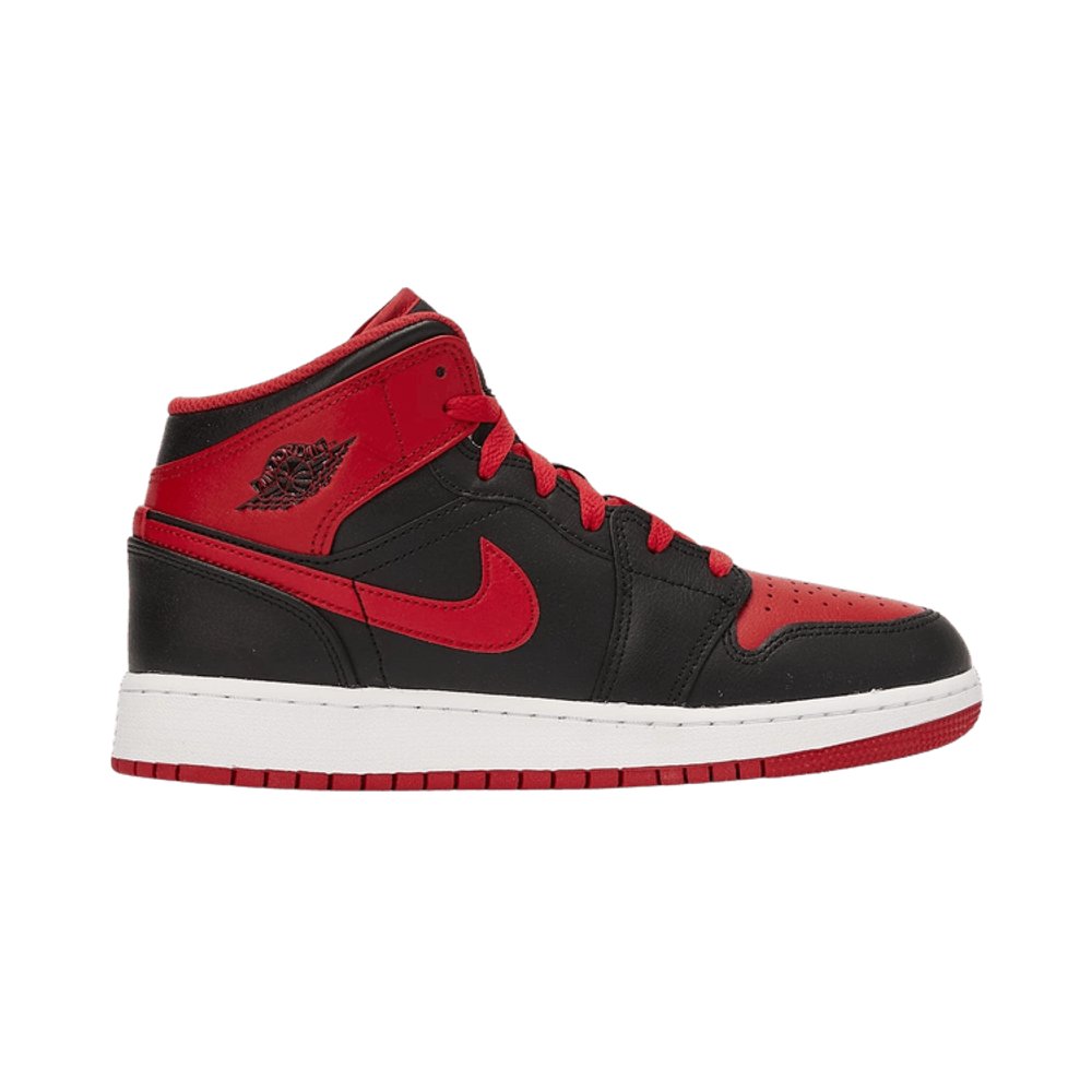 Jordan 1 Mid Alternate Bred (2022) (GS) – boční pohled | Purekickz