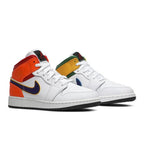 Jordan 1 Mid Alternate Multi-Color (GS) – lifestyle foto | Purekickz