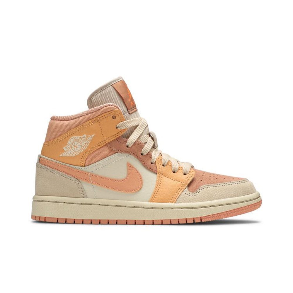 Jordan 1 Mid Apricot Orange (Women's) – boční pohled | Purekickz