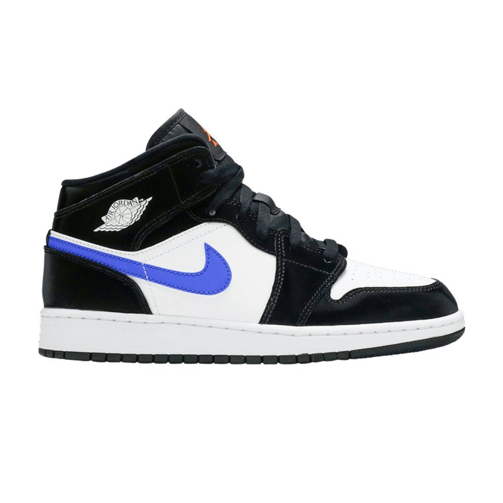 Jordan 1 Mid Black Racer Blue White (GS) – boční pohled | Purekickz