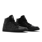 Jordan 1 Mid Black Snakeskin (W) – lifestyle foto | Purekickz