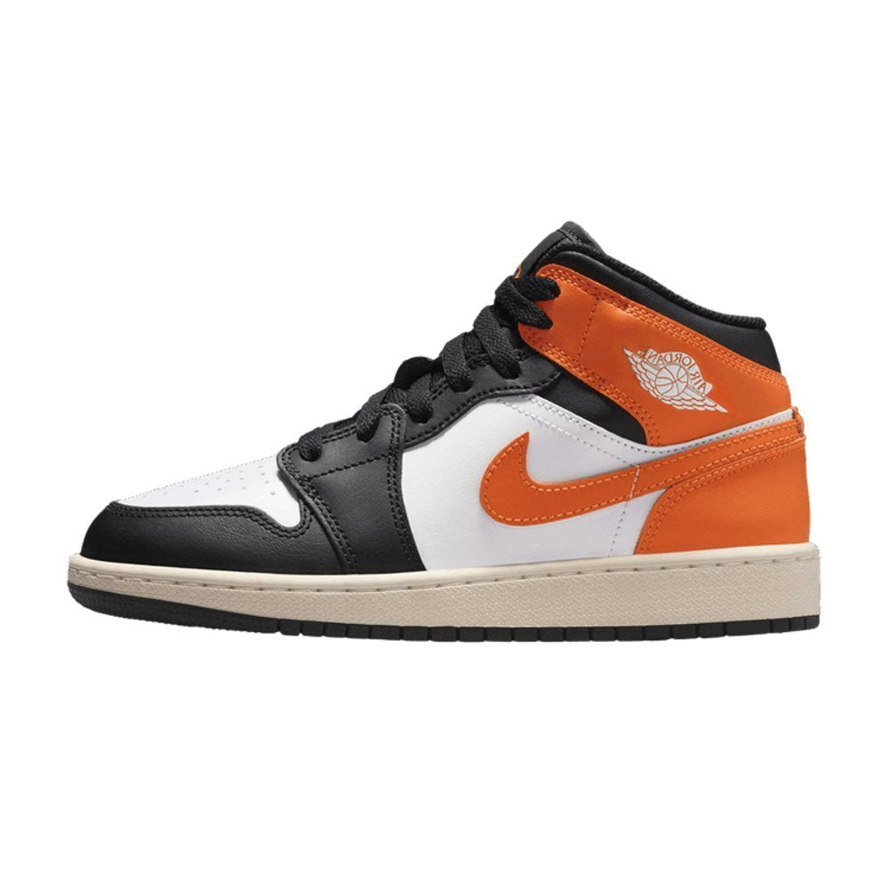 Jordan 1 Mid Black Toe Starfish (GS) – hlavní pohled | Purekickz