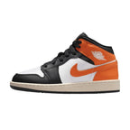 Jordan 1 Mid Black Toe Starfish (GS) – hlavní pohled | Purekickz