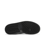 Jordan 1 Mid Black White (W) – zadní pohled | Purekickz