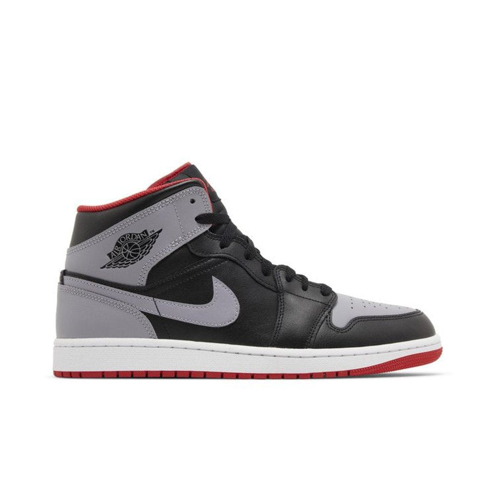 Jordan 1 Mid Bred Shadow – boční pohled | Purekickz