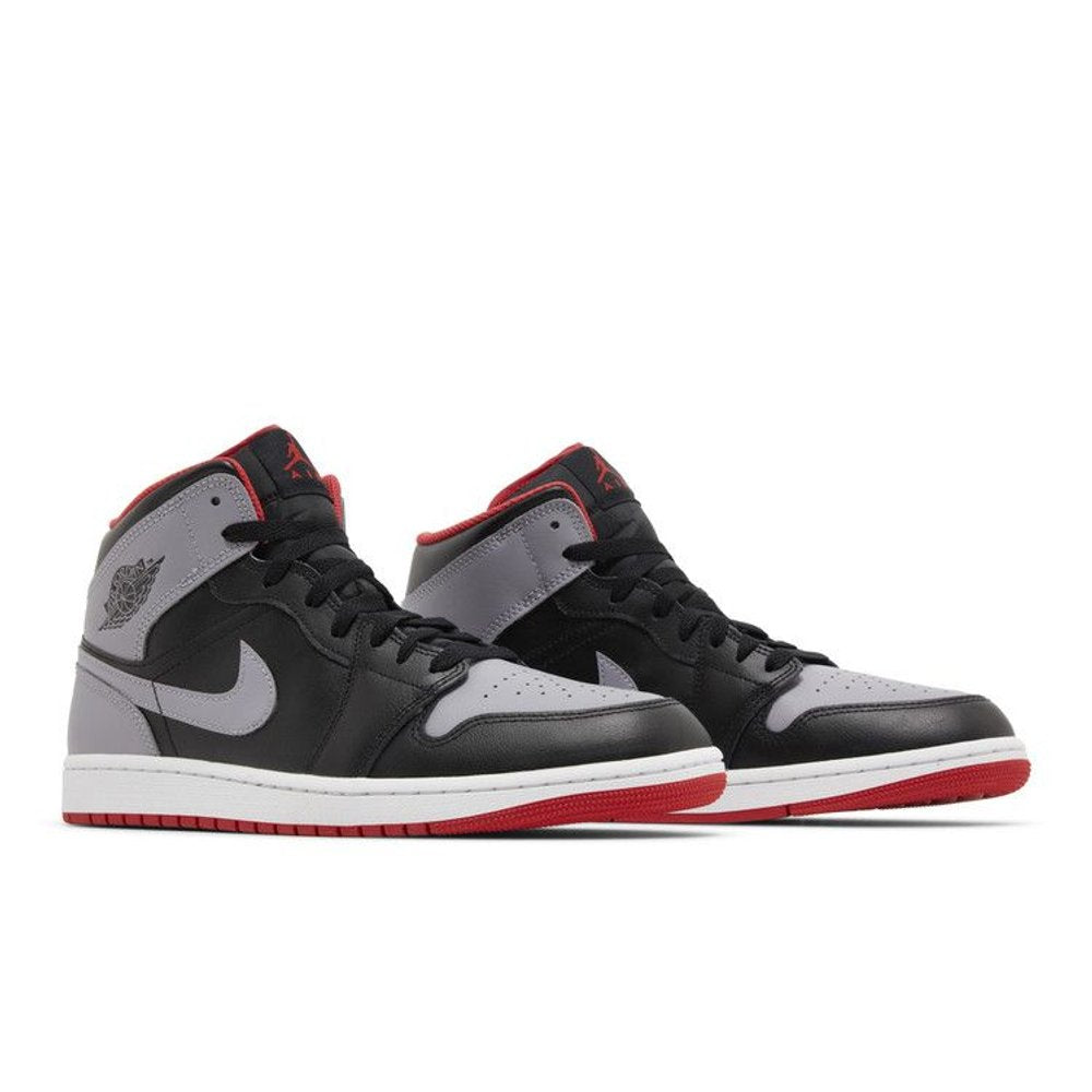 Jordan 1 Mid Bred Shadow – lifestyle foto | Purekickz