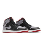 Jordan 1 Mid Bred Shadow – lifestyle foto | Purekickz
