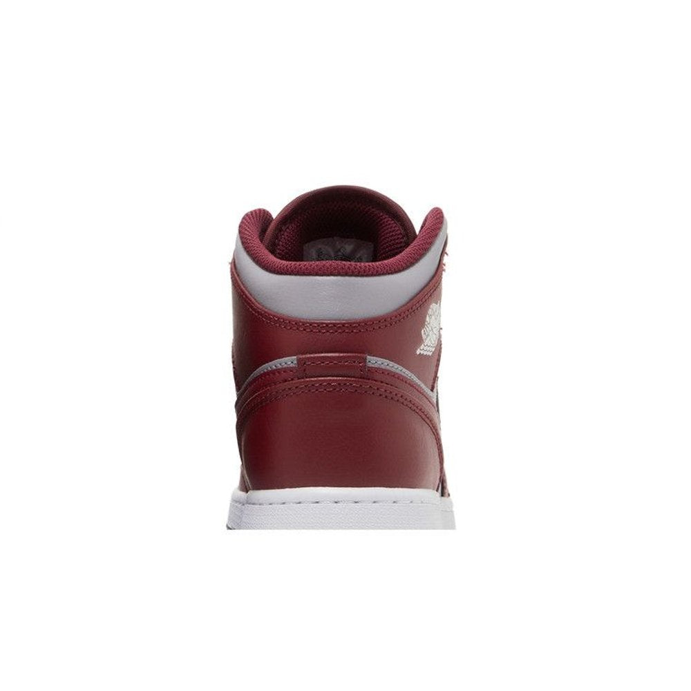 Jordan 1 Mid Cherrywood Red (GS) – detail materiálu | Purekickz