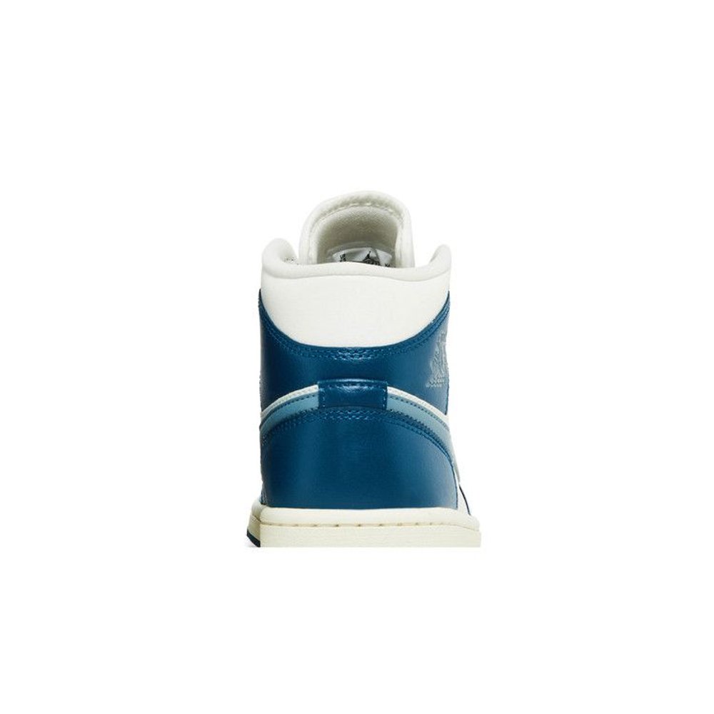 Jordan 1 Mid French Blue (W) – detail materiálu | Purekickz
