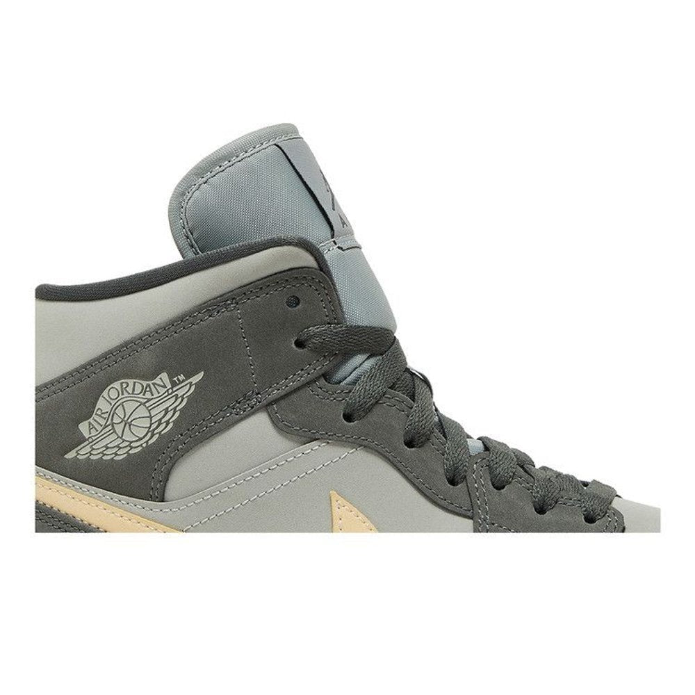 Jordan 1 Mid Grey Onyx – detail | Purekickz