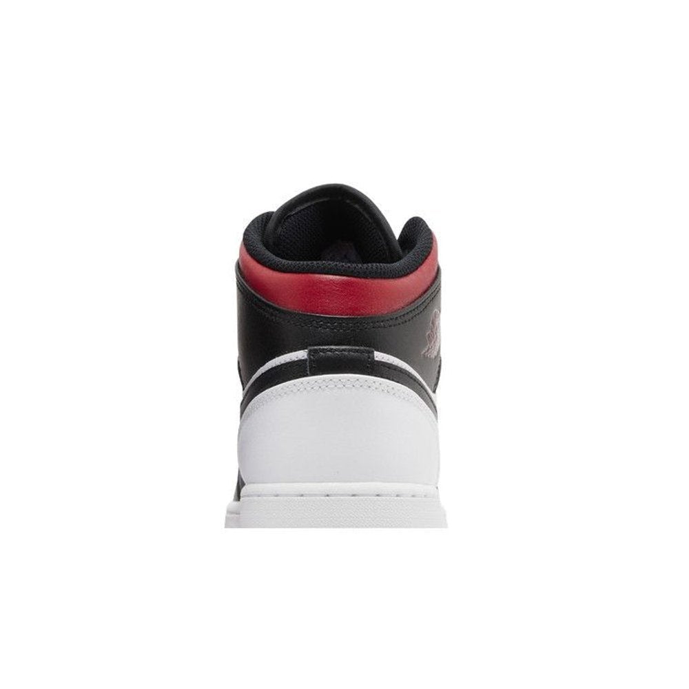 Jordan 1 Mid Gym Red Black Toe (GS) – detail materiálu | Purekickz