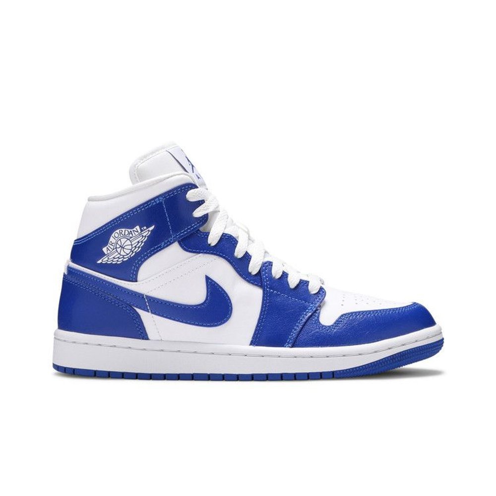 Jordan 1 Mid Kentucky Blue – boční pohled | Purekickz