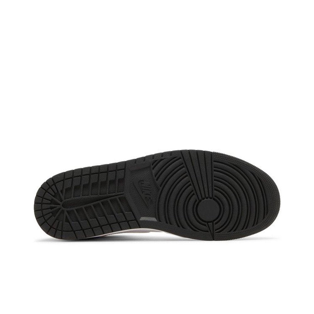 Jordan 1 Mid Lakers – zadní pohled | Purekickz