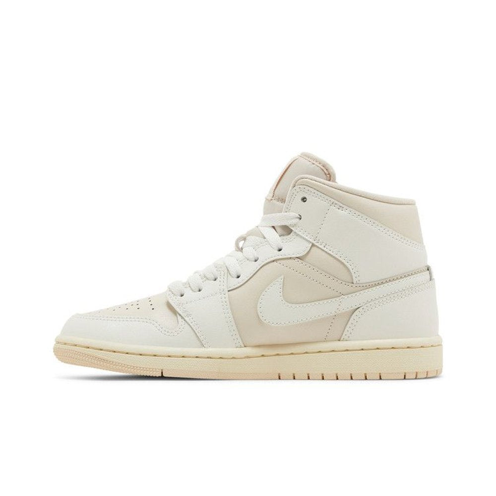 Jordan 1 Mid Legend Light Brown (W) – hlavní pohled | Purekickz