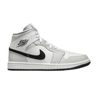 Jordan 1 Mid Light Smoke Grey (W) – boční pohled | Purekickz