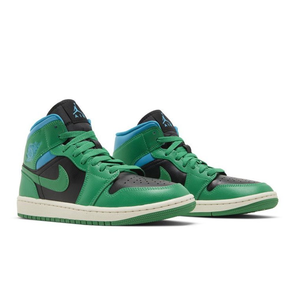 Jordan 1 Mid Lucky Green Aquatone (W) – lifestyle foto | Purekickz