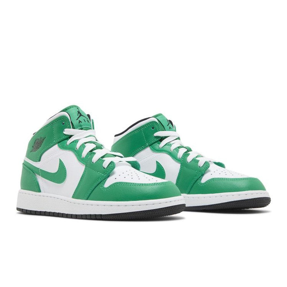 Jordan 1 Mid Lucky Green (GS) – lifestyle foto | Purekickz