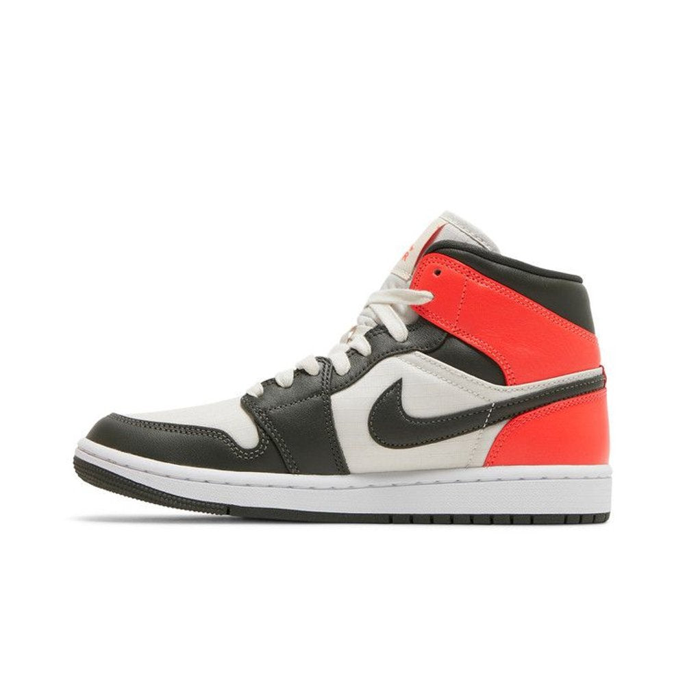 Jordan 1 Mid Newsprint Light Orewood Brown (W) – hlavní pohled | Purekickz