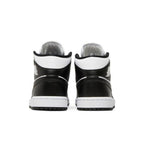 Jordan 1 Mid Panda – podrážka | Purekickz
