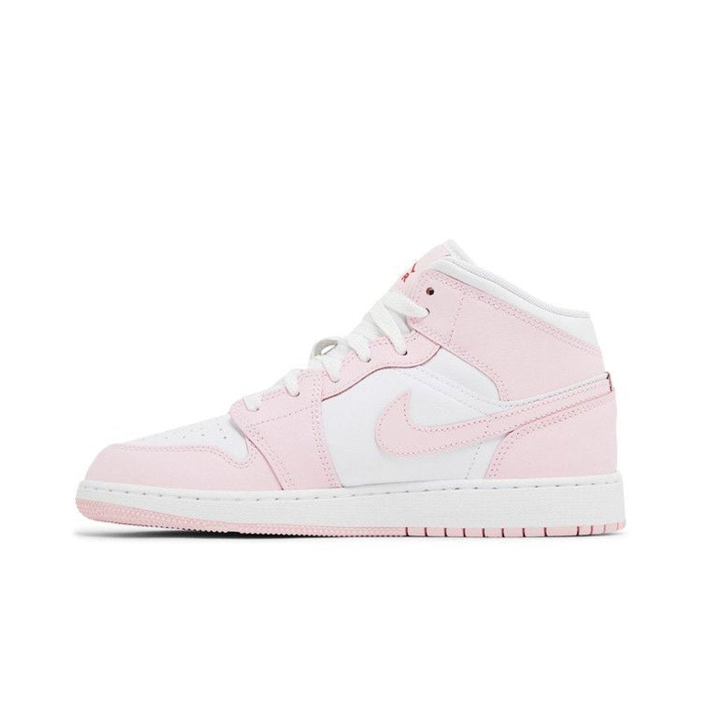 Jordan 1 Mid Pink Foam Fire Red (GS) – hlavní pohled | Purekickz