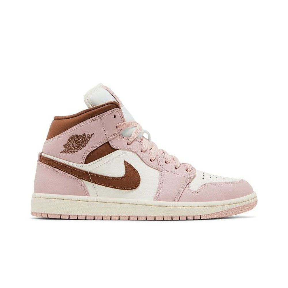 Jordan 1 Mid Pink Oxford Brown – boční pohled | Purekickz