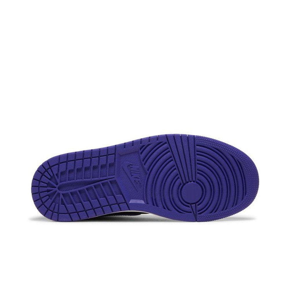 Jordan 1 Mid Purple Black (W) – zadní pohled | Purekickz