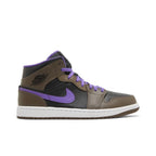 Jordan 1 Mid Purple Mocha – boční pohled | Purekickz